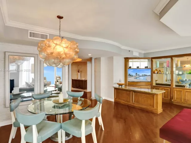 Apartment for rent  Unit #908 - photo 5898780