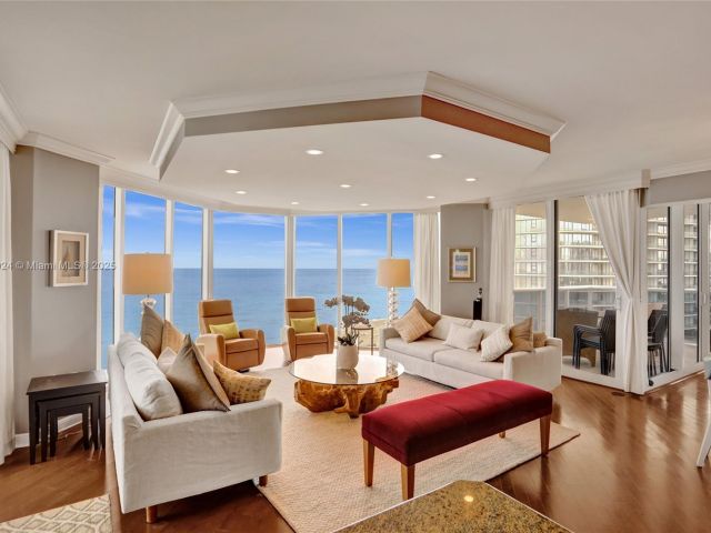 Apartment for rent  Unit #908 - photo 5898791