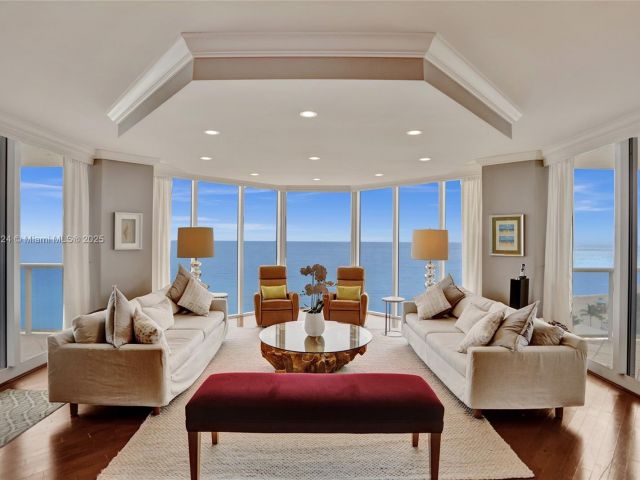 Apartment for rent  Unit #908 - photo 5898795