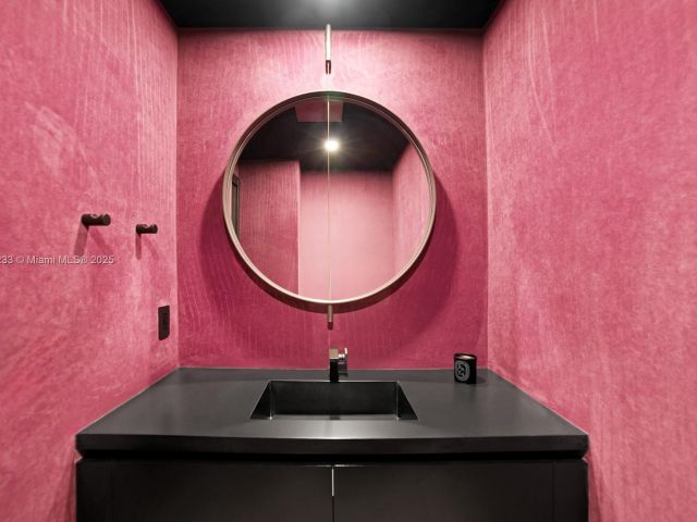 Apartment for sale  Unit #401 - photo 5959909