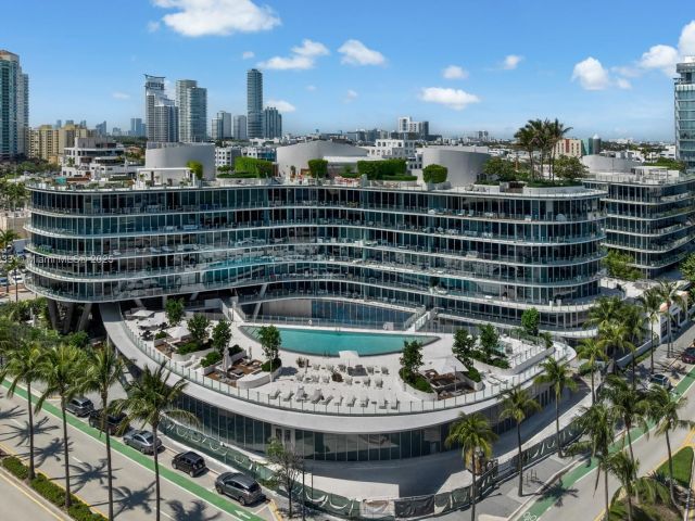 Apartment for sale  Unit #401 - photo 5959922