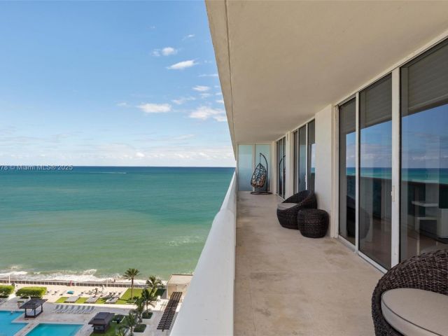 Apartment for rent  Unit # - photo 5899768