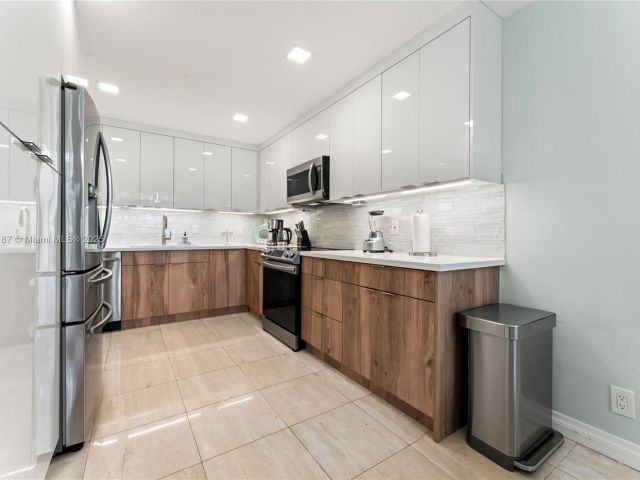 Apartment for rent  Unit #19133 - photo 5907310