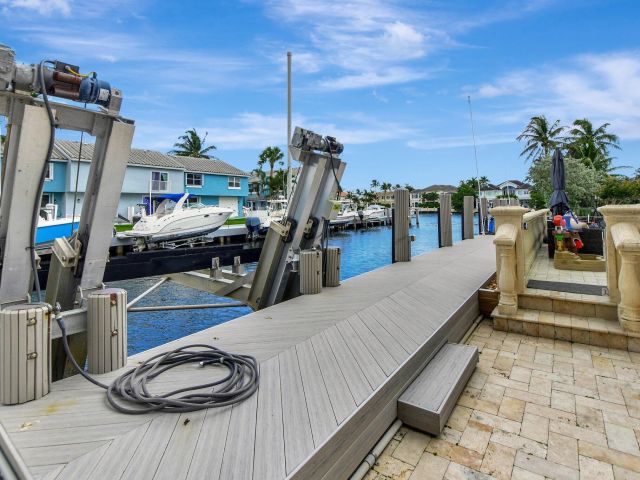 Home for rent at 857 Havana Drive - photo 6378267