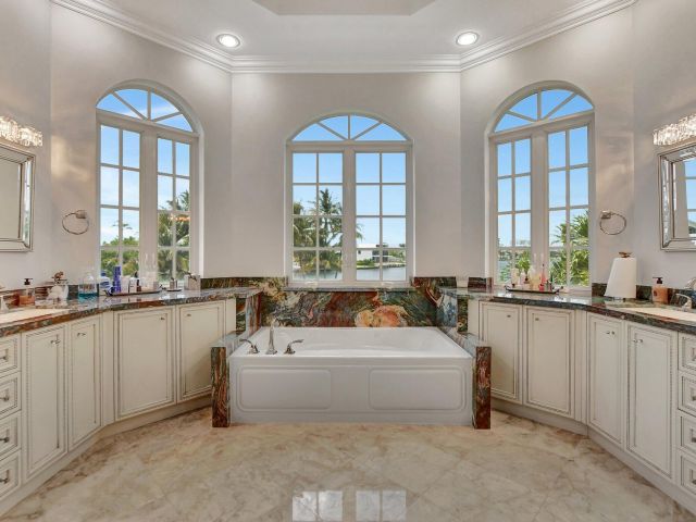 Home for rent at 857 Havana Drive - photo 6378270