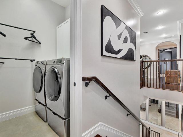 Home for rent at 857 Havana Drive - photo 6378279