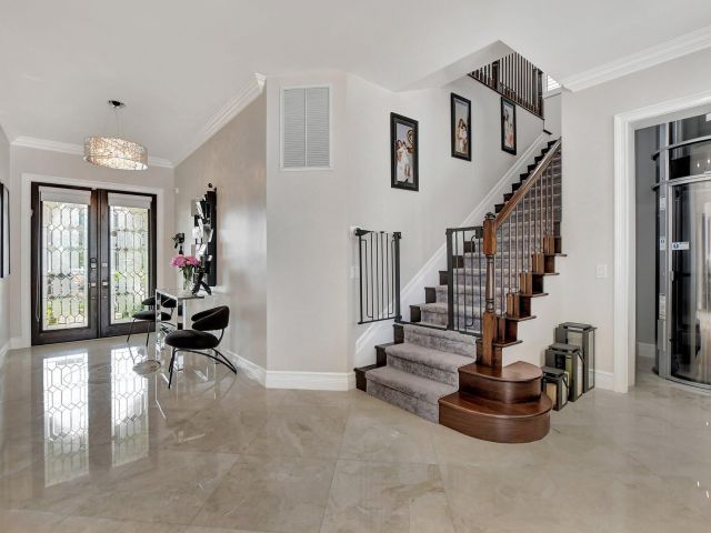 Home for rent at 857 Havana Drive - photo 6378285