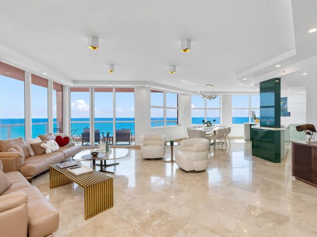 Apartment for sale  Unit #15B - photo 5881185