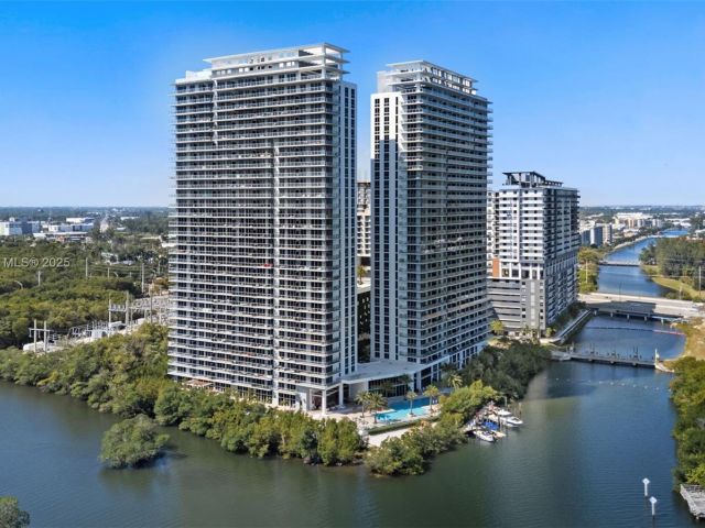 Apartment for sale  Unit #1019 - photo 5907415