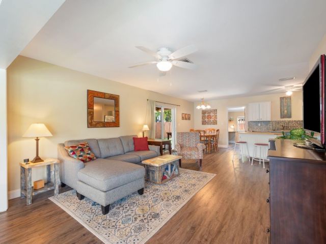 Home for sale at 2113 NE 29th Ct - photo 5984964