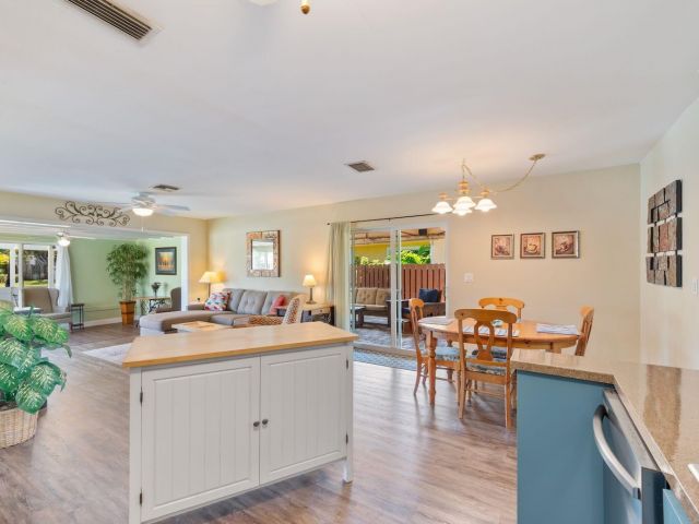 Home for sale at 2113 NE 29th Ct - photo 5984965