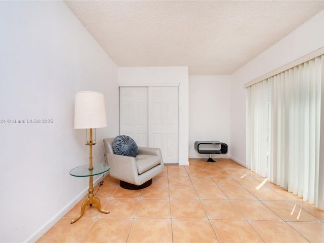 Home for sale at 1007 NW 106th Ave Cir - photo 6102633