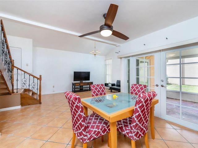 Home for sale at 1007 NW 106th Ave Cir - photo 6102637