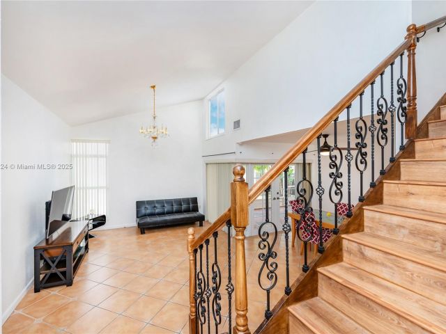 Home for sale at 1007 NW 106th Ave Cir - photo 6102643