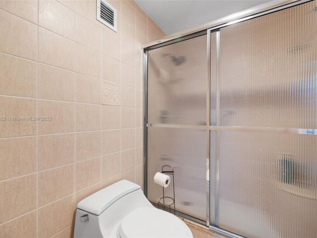 Apartment for rent  Unit #1124 - photo 7437191