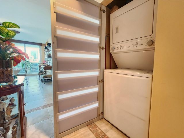 Apartment for rent  Unit #1214 - photo 5901667