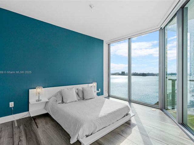 Apartment for sale  Unit #1609 - photo 5925739