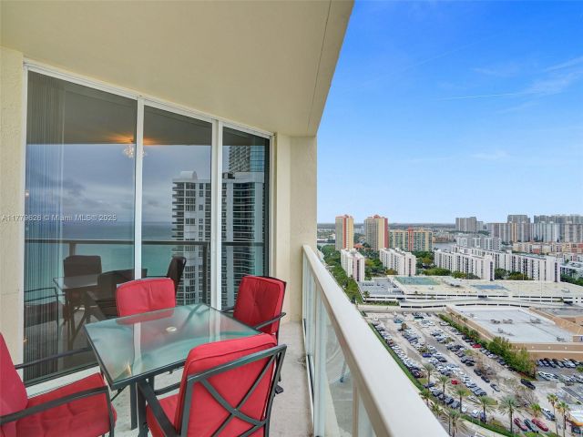 Apartment for rent  Unit #2305 - photo 5972065