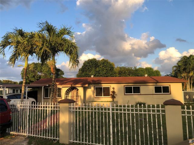 Home for rent at 12975 NW 18th Ct - photo 5997048