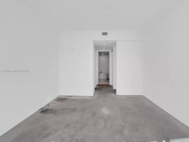 Apartment for sale  Unit #1502 - photo 5910790