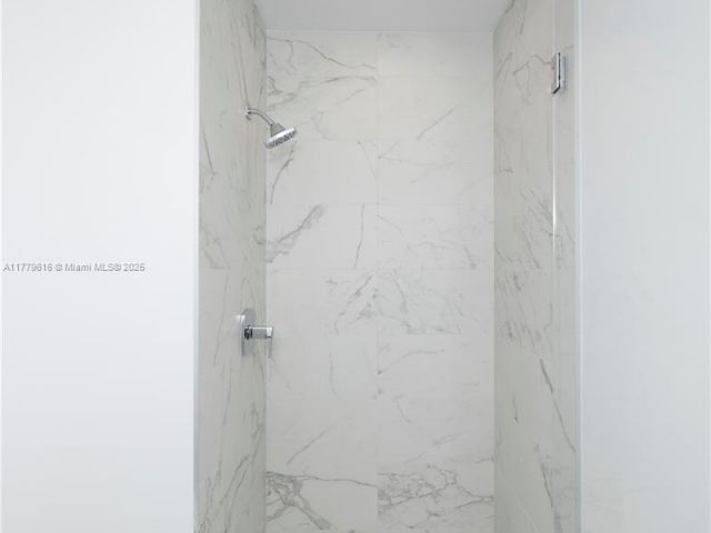 Apartment for sale  Unit #1502 - photo 5910792