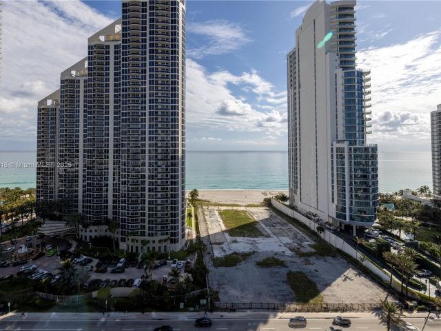 Apartment for sale  Unit #1502 - photo 5910796