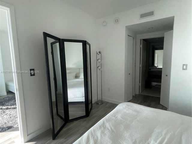 Apartment for sale  Unit #3203 - photo 5916884