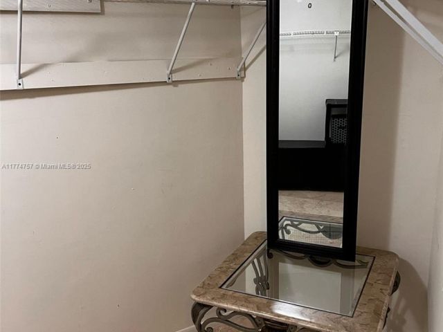 Apartment for sale  Unit #L3 - photo 5904805