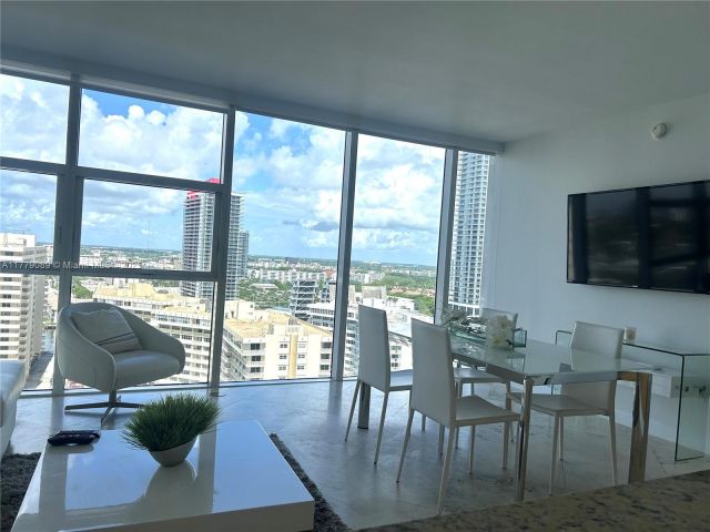 Apartment for rent  Unit #1907 - photo 5899729