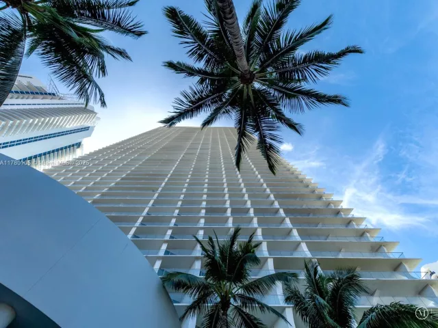 Apartment for rent  Unit #703 - photo 5899022