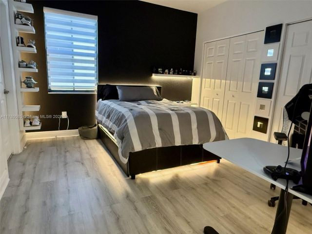 Home for sale at 10060 NW 86th Ter - photo 5861160