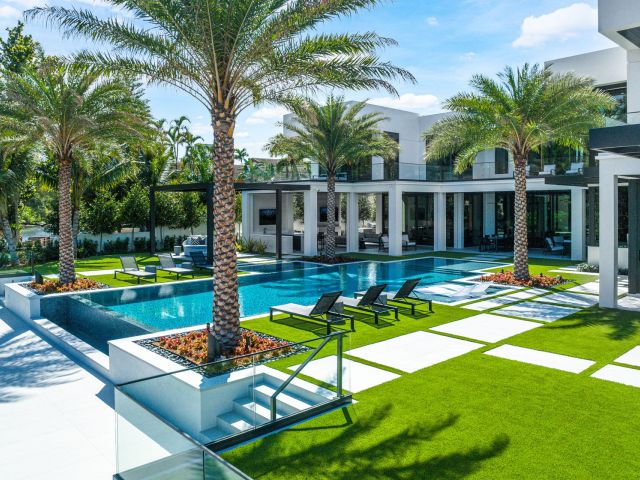 Home for sale at 372 E Alexander Palm Road - photo 5941284