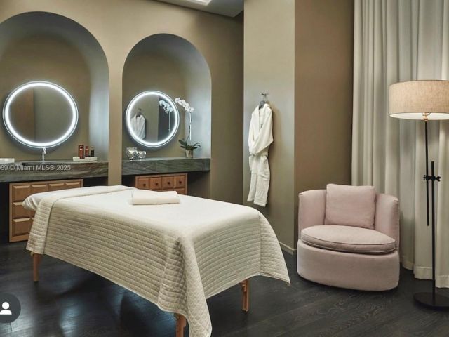 Apartment for sale  Unit #5108 - photo 5917174