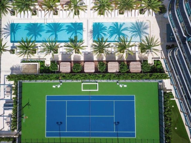 Apartment for sale  Unit #5108 - photo 5917177