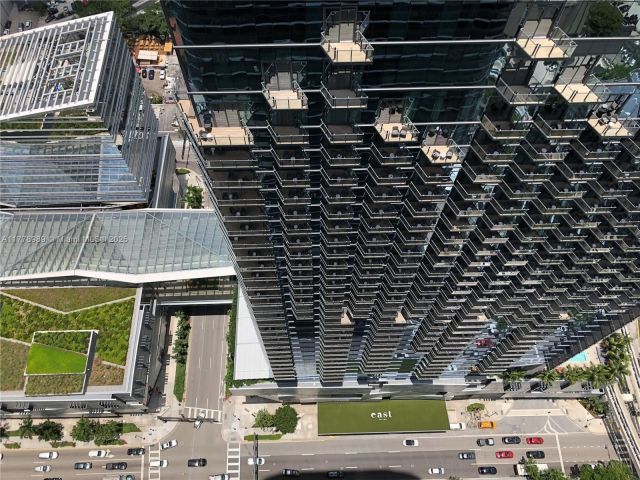 Apartment for sale  Unit #5108 - photo 5917185