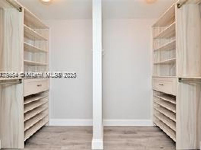 Home for rent at 2051 SE 3rd St TH11 - photo 5895415