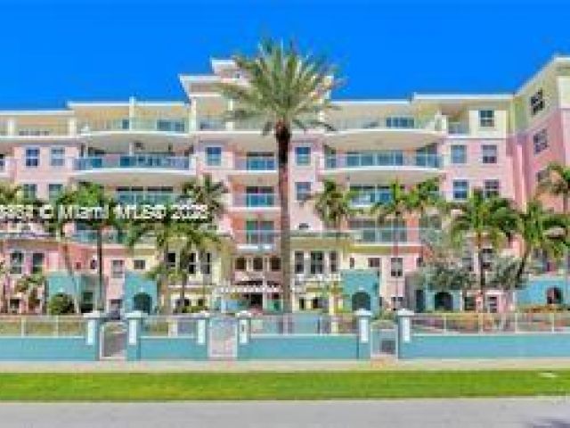 Home for rent at 2051 SE 3rd St TH11 - photo 5895427