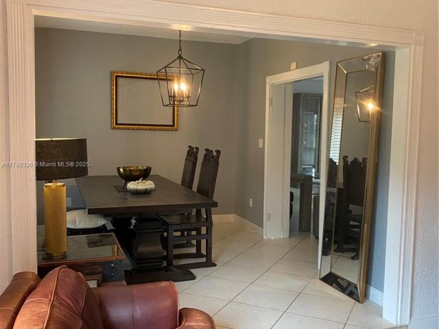 Home for rent at 5495 SW 68th Ave - photo 6056353