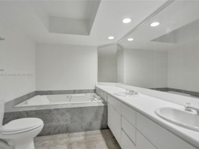Apartment for sale  Unit #2715 - photo 5963991