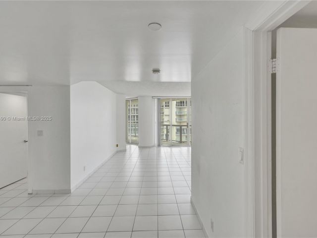Apartment for sale  Unit #2715 - photo 5964001