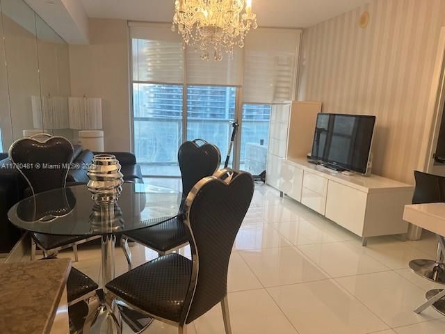 Apartment for rent  Unit # - photo 5914718