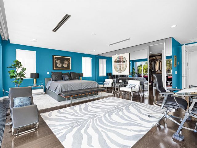 Home for sale at 1312 SE 2nd St - photo 6010558