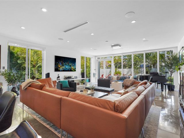 Home for sale at 1312 SE 2nd St - photo 6010570