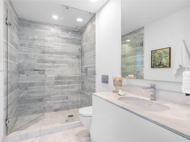 Apartment for sale  Unit #1205 - photo 5902708