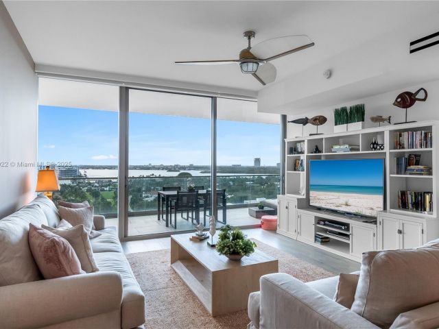 Apartment for sale  Unit #1205 - photo 5902724