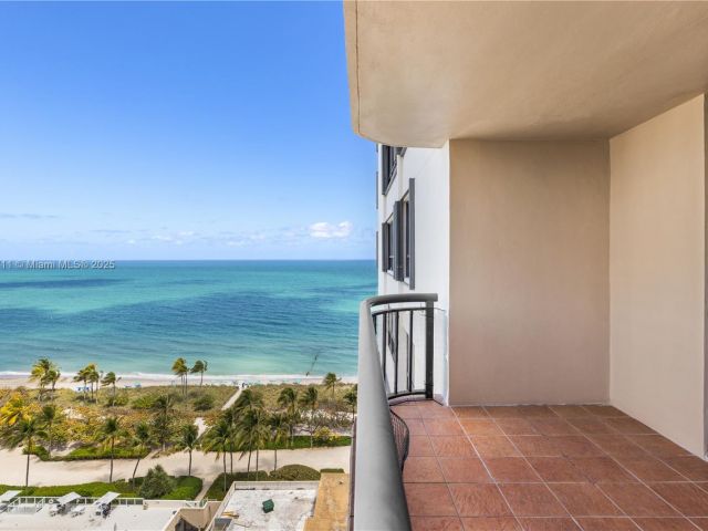 Apartment for sale  Unit #1401 & 1402 (Double) - photo 5911509