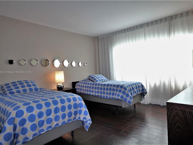 Apartment for rent  Unit #924 - photo 5906834