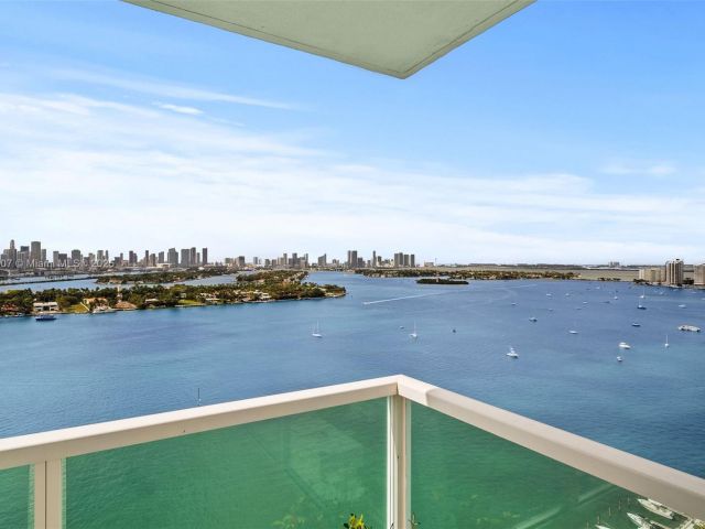 Apartment for sale  Unit #2511 - photo 5912849