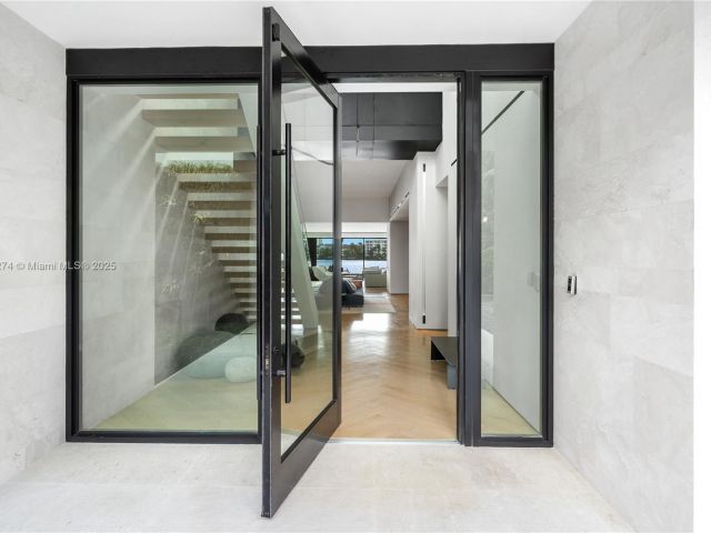 Home for sale at 247 E Rivo Alto Dr - photo 7439927