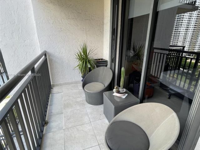 Apartment for sale  Unit # - photo 5917834